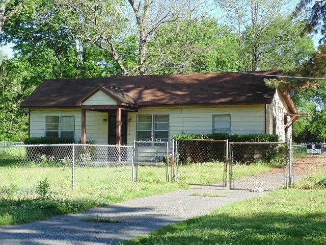 2nd image of 1734 W Raines Rd