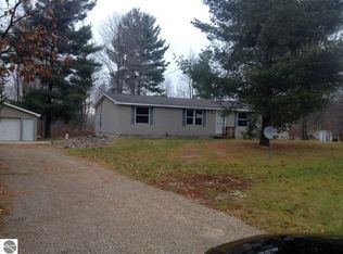 6205 E Falmouth Rd, Falmouth, MI 49632
