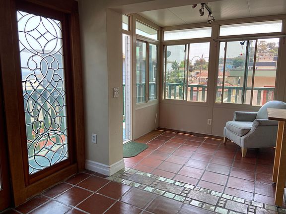 views everywhere you look