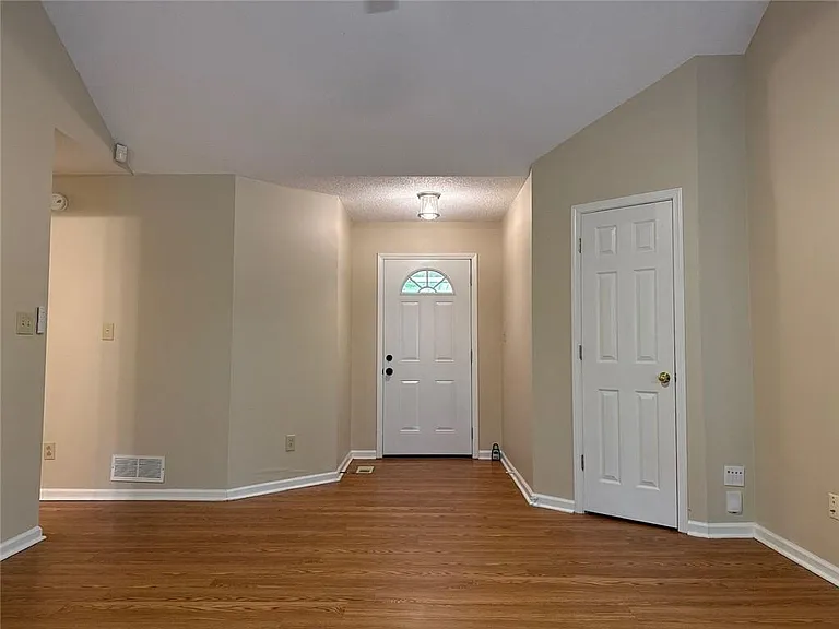 217 Briarpatch Ct — Photo 14