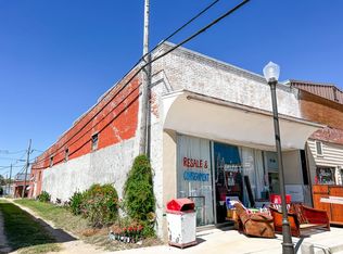 130 S Main St, Groveton, TX 75845