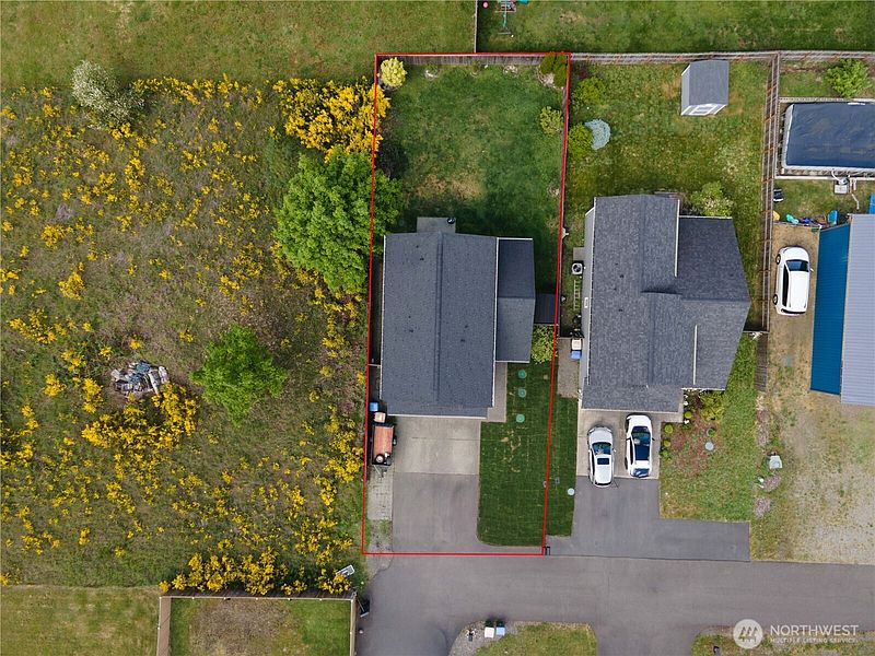 5th image of 9324 179th Lane SW
