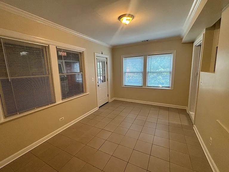 1705 Simpson St #2F — Photo 12
