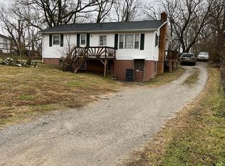 55 County Farm Rd, Cookeville, TN 38501