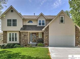 6322 S 79th Cir, Ralston, NE 68127