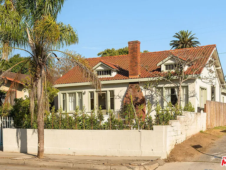 818 Palms Blvd — Photo 4