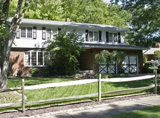 8012 Sierra Oval, Parma, OH 44130