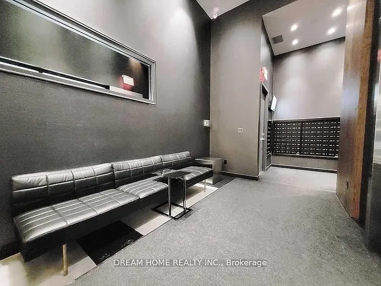 435 Richmond St W #1601 — Photo 14