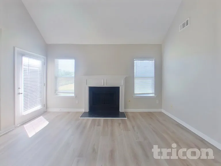 244 Grover Turner Way — Photo 2