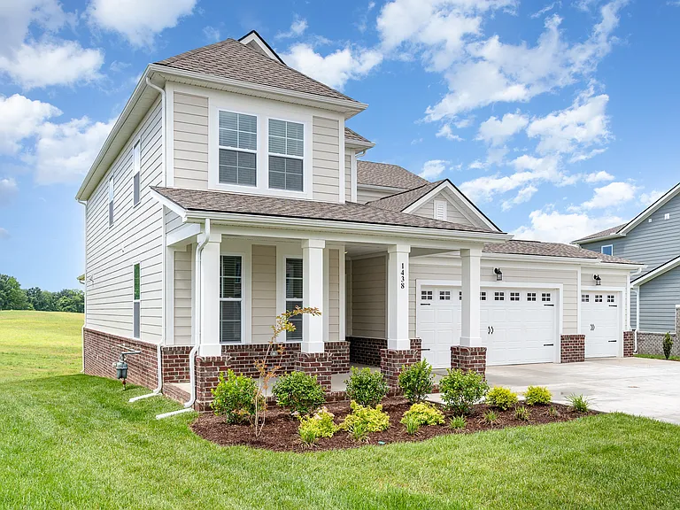 849 Bur Oak Ct — Photo 3