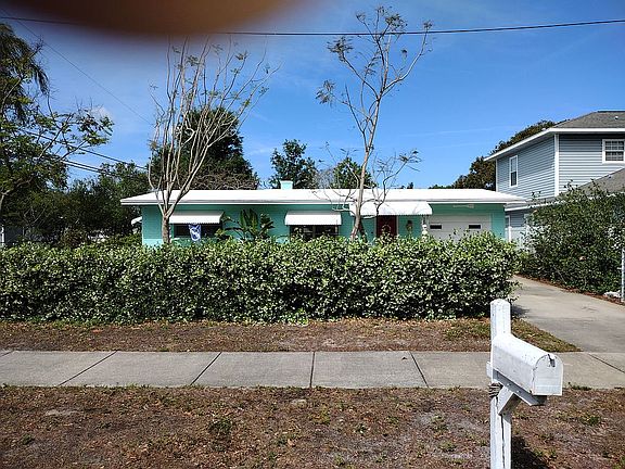 2nd image of 615 14th St