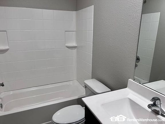 5th image of 2206 Nautica Terrace Dr