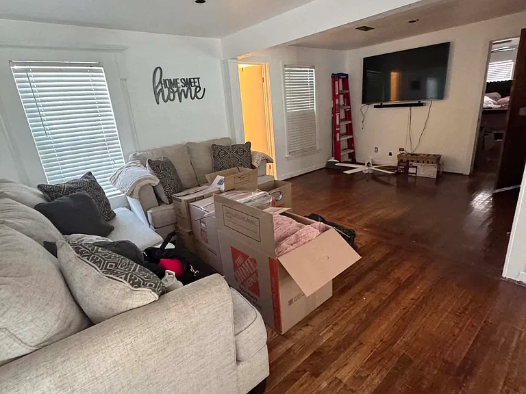 222 Harkness St — Photo 8