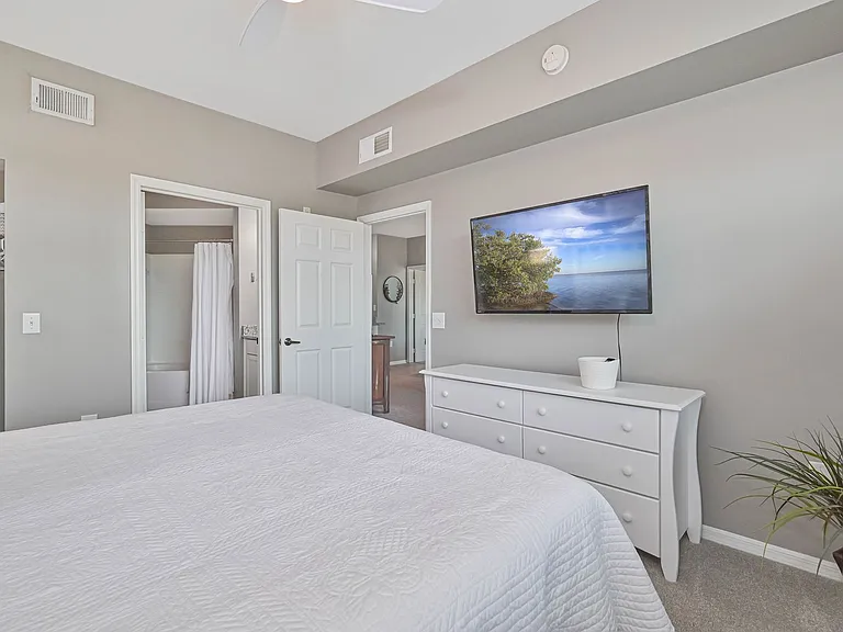 15655 Ocean Walk Cir #310 — Photo 13