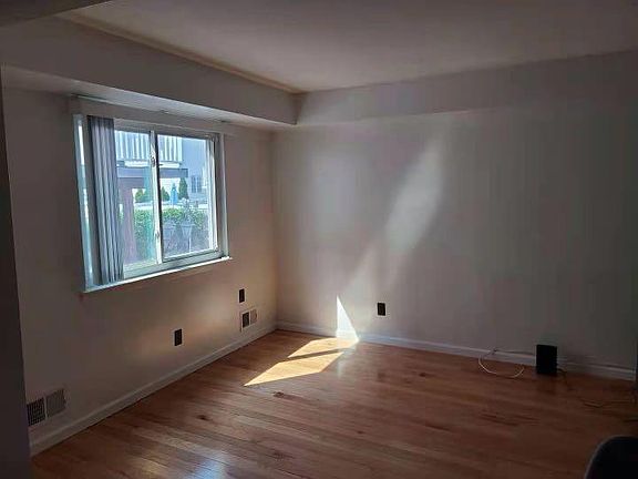 3rd image of 69 Villanova St #1F