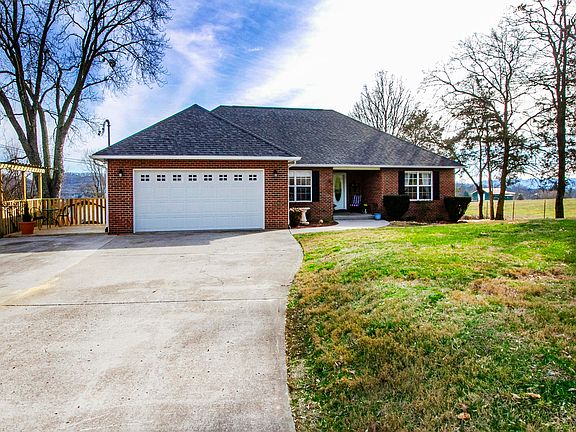 2nd image of 1236 S Courtney Oak Ln
