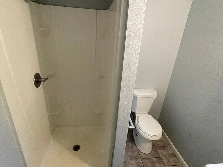 1717 Harris St #2 — Photo 7