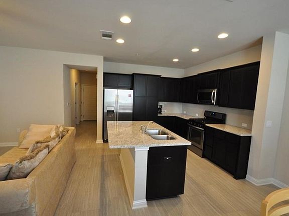 4th image of 13800 Lyndhurst St Unit 281