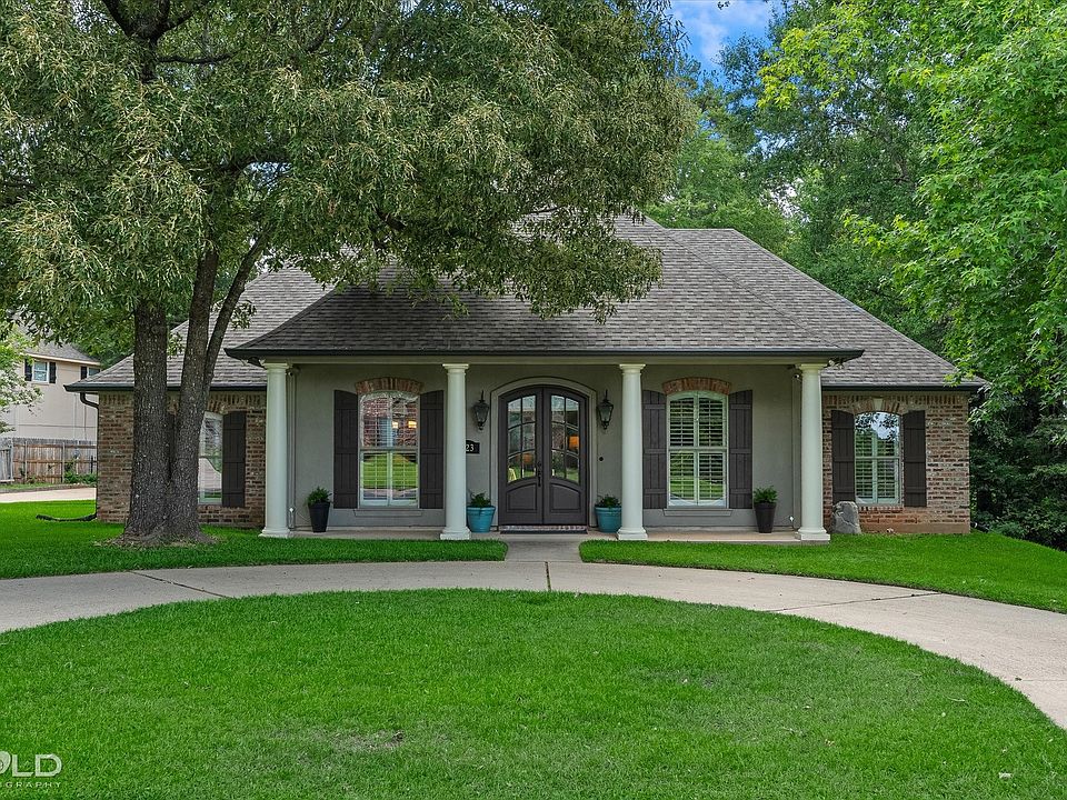 1st image of 423 Dogwood South Ln