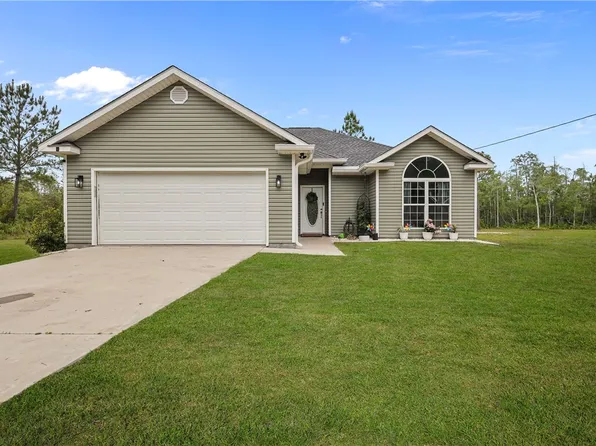 116 Hawks Nest Rd, Waynesville, GA 31566
