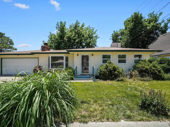 131 Aspinall Dr, Palisade, CO 81526