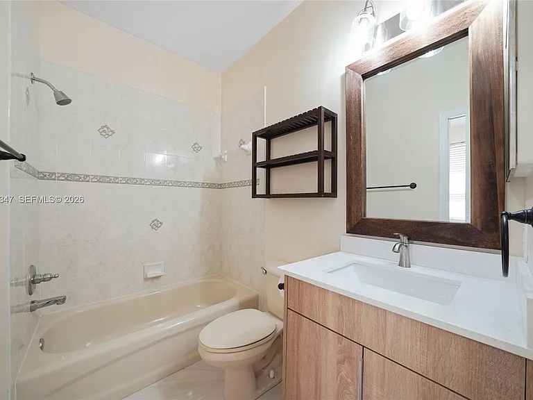 4312 Laurel Ridge Cir — Photo 21
