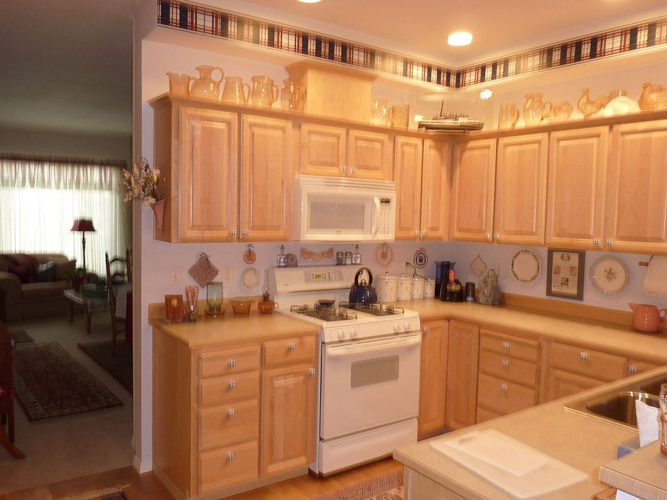 1st image of 5300 Glenwood Ave Unit F2