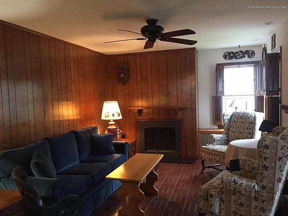 2nd image of 358 Giffords Ln