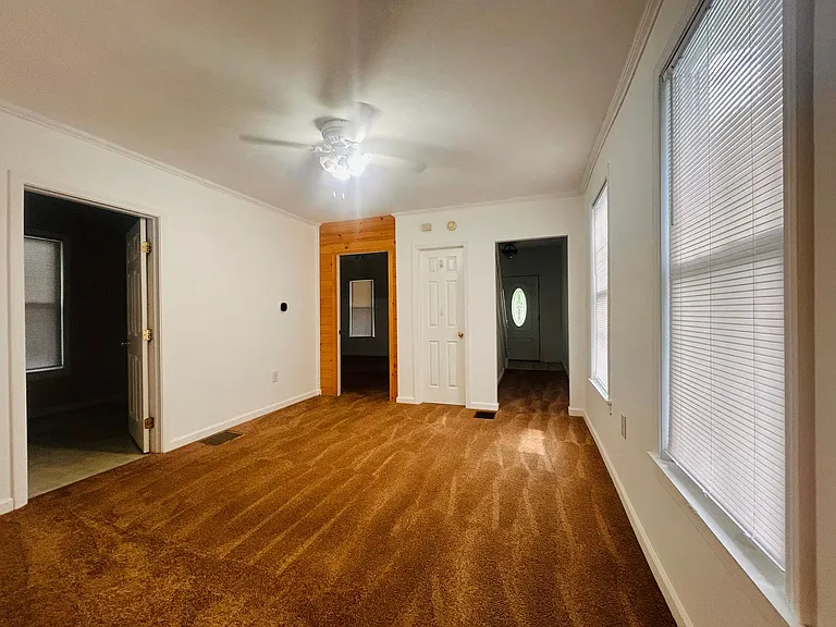 18 Liberty St — Photo 21