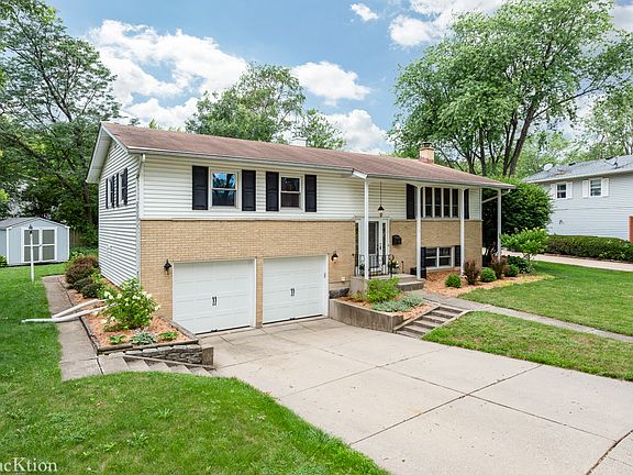 2nd image of 142 N Bissell Dr