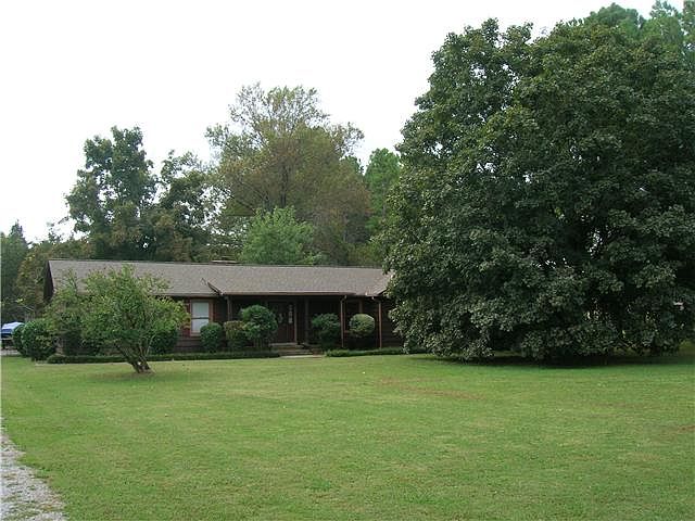 1st image of 3168 Meadow Ln