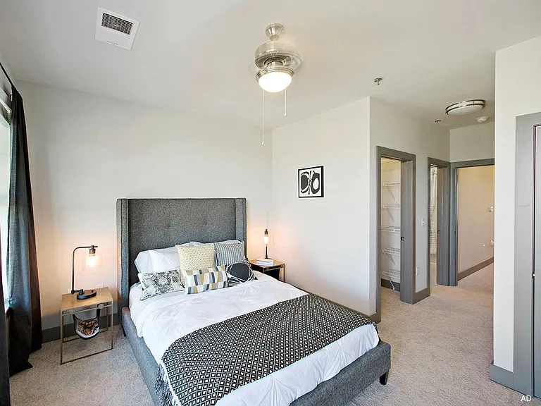 The Addison Apartments — Photo 9