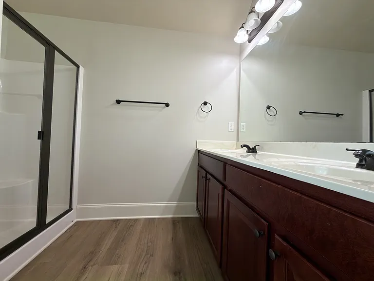 3635 Clarecastle Dr — Photo 20