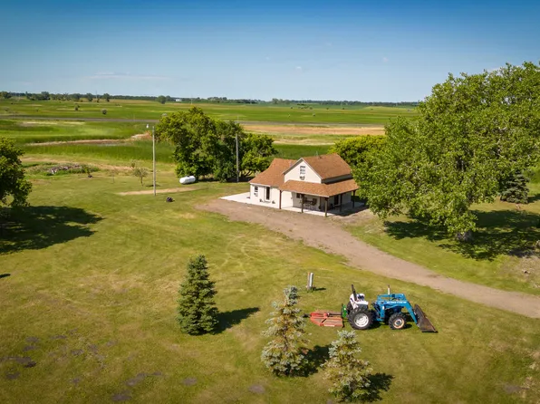 12860 47th St SE, Fingal, ND 58031