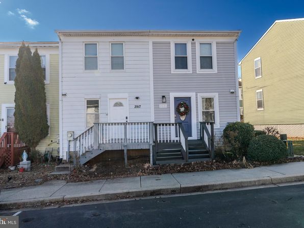 2917 Hickory Leaf Way