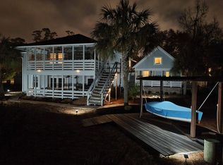 183 N Causeway Rd, Pawleys Island, SC 29585