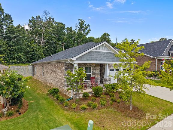 3rd image of 5240 Birchhill Rd