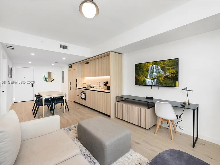 225 N Miami Ave #3107 — Photo 5