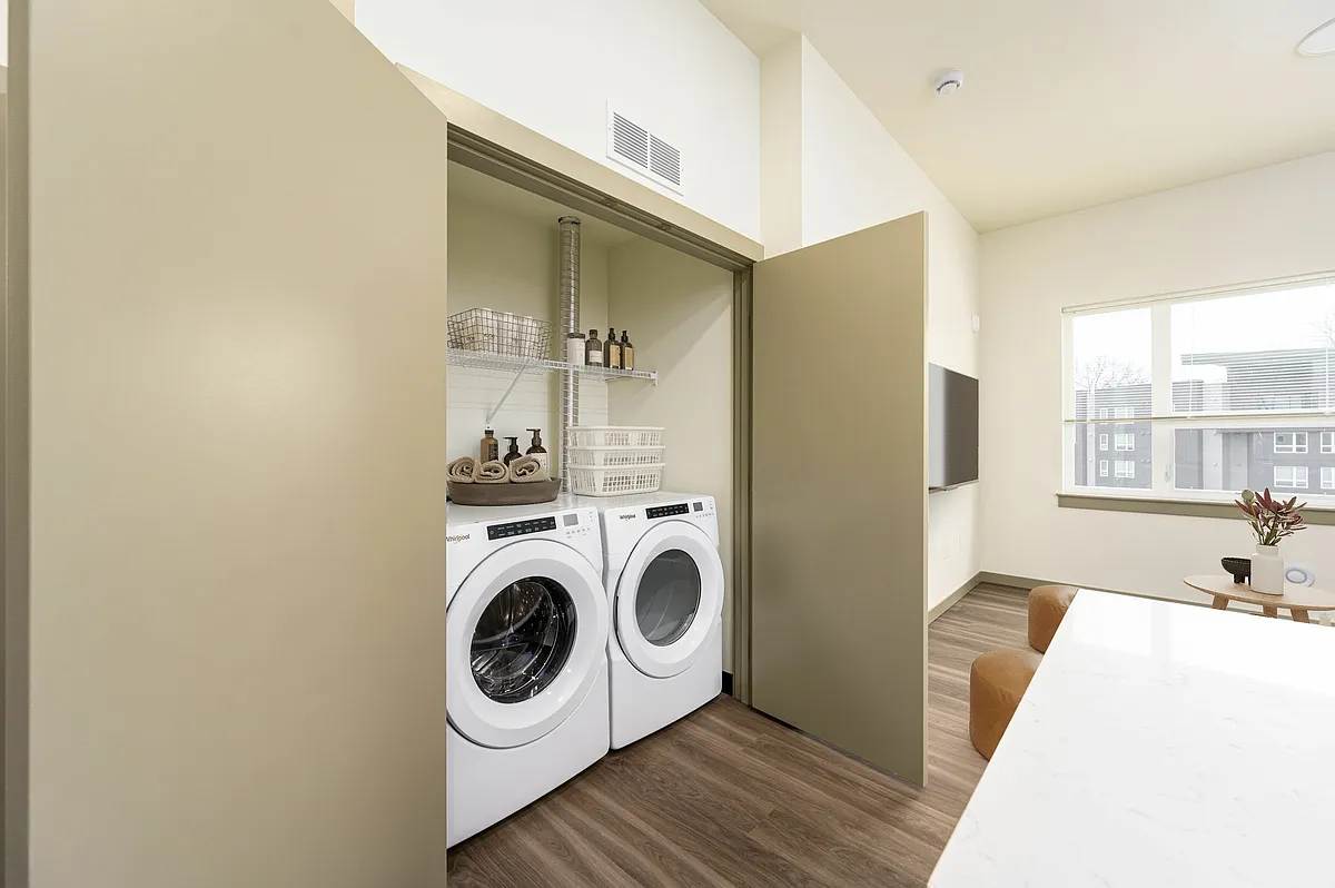 Floor plan 1 bed, 1 bath C2
