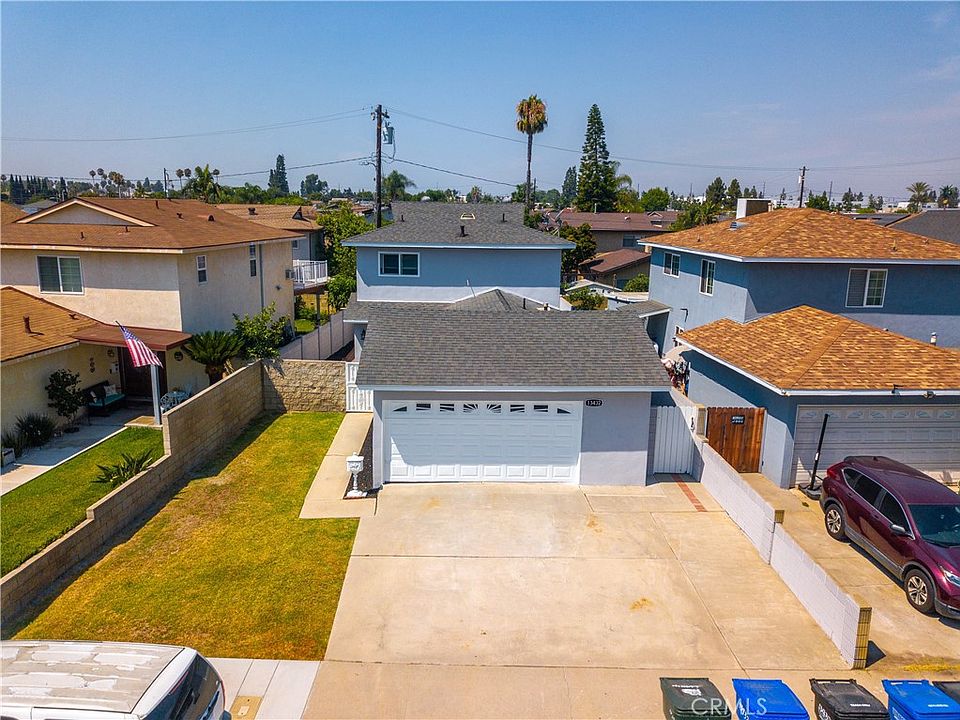 1st image of 13432 Safari Dr