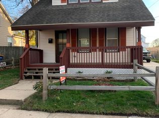 936 Logan St SE, Grand Rapids, MI 49506