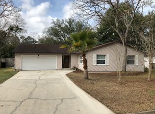 1226 SW 80th Dr, Gainesville, FL 32607