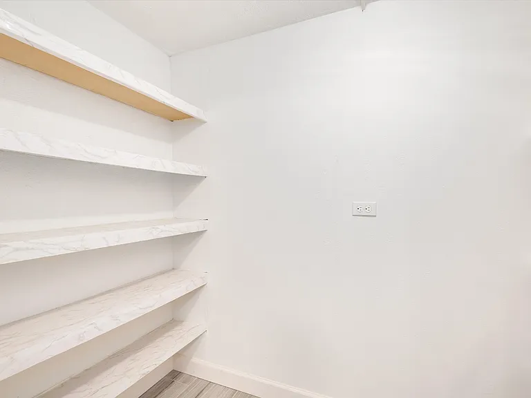 2516 Xavier St — Photo 28