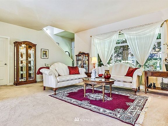 3rd image of 953 232nd Ln NE