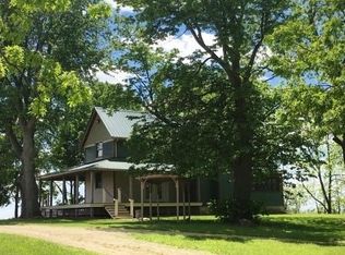 W11075 County Road Aw, Markesan, WI 53946