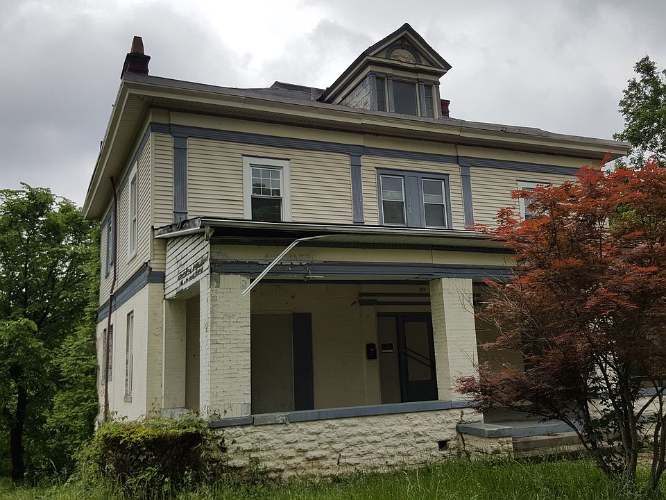 1st image of 731 N Fred Shuttlesworth Cir