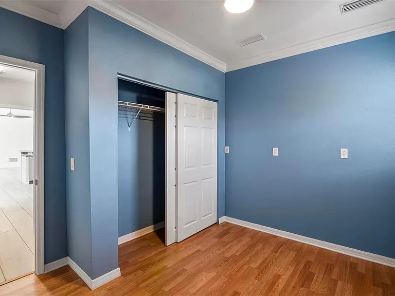 272 Malvern Dr — Photo 25