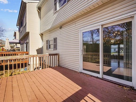 2nd image of 12 Melucci Ct