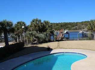 51 Craven St, Ocean Isle Beach, NC 28469