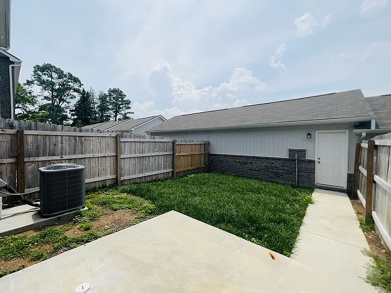 2012 Hardwick Pvt Ln — Photo 35